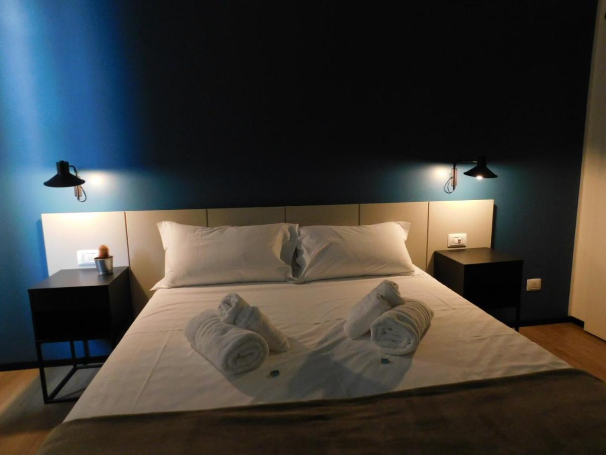 Piumaviola Beds & Apartments Parma Exteriér fotografie