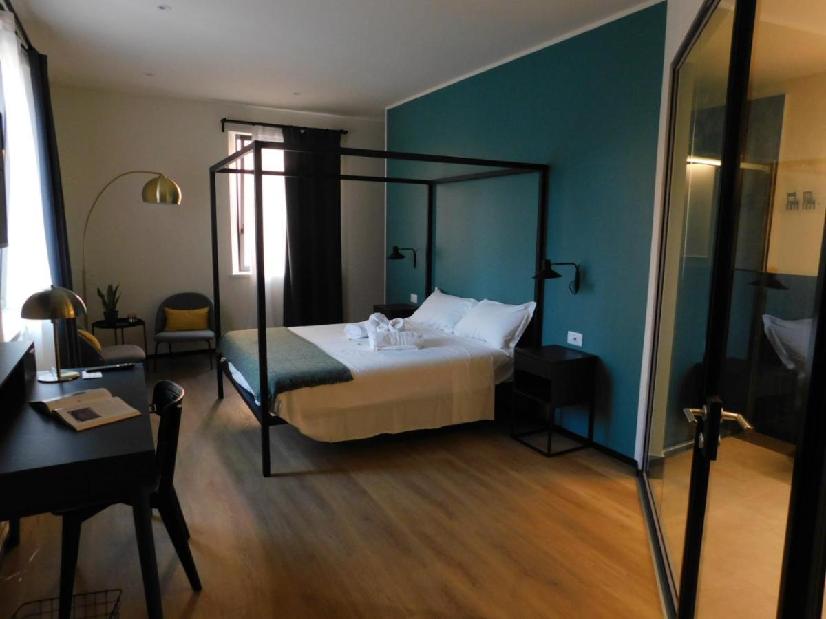 Piumaviola Beds & Apartments Parma Exteriér fotografie