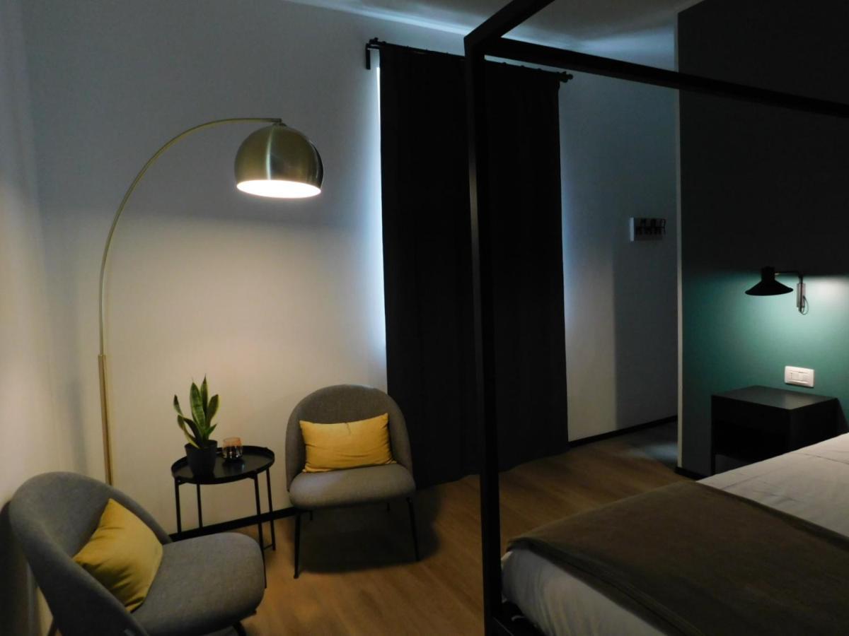 Piumaviola Beds & Apartments Parma Exteriér fotografie