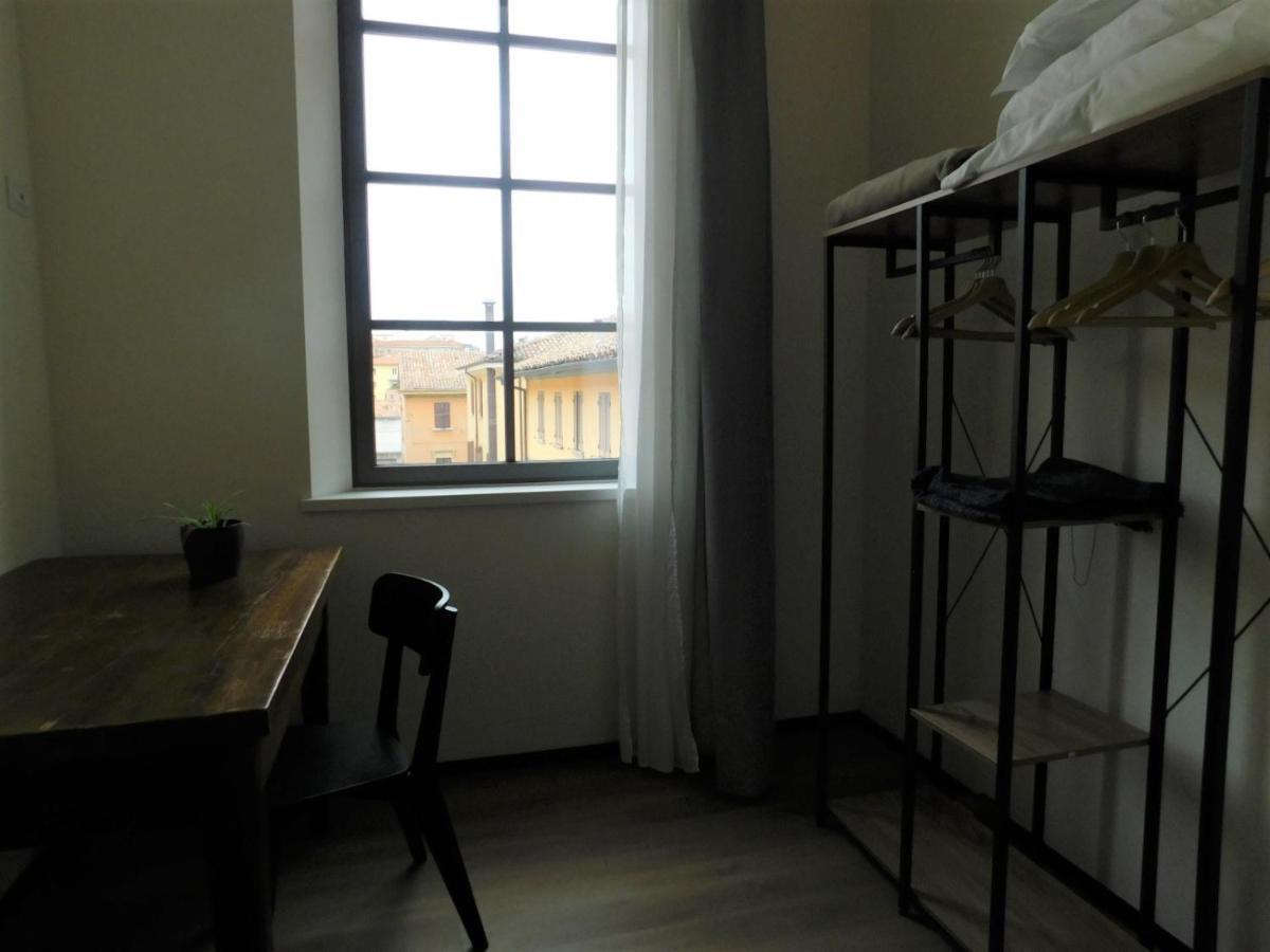 Piumaviola Beds & Apartments Parma Exteriér fotografie
