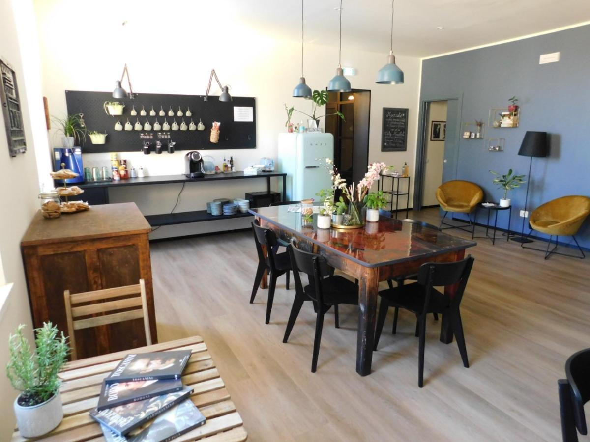 Piumaviola Beds & Apartments Parma Exteriér fotografie