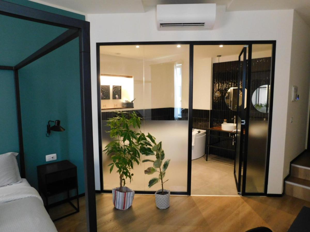 Piumaviola Beds & Apartments Parma Exteriér fotografie
